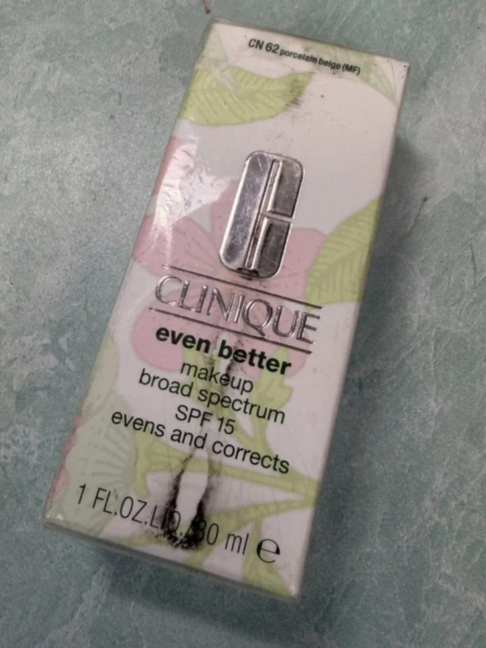 Clinique Even Better Makeup SPF 15 - CN 62 Porcelain Beige - 1 oz / 30 ml - NIB